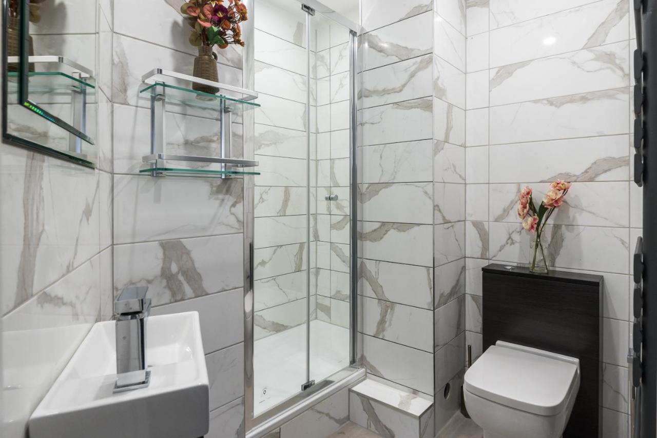 Spacious Newly Refurbished Central Apt EDI Kültér fotó